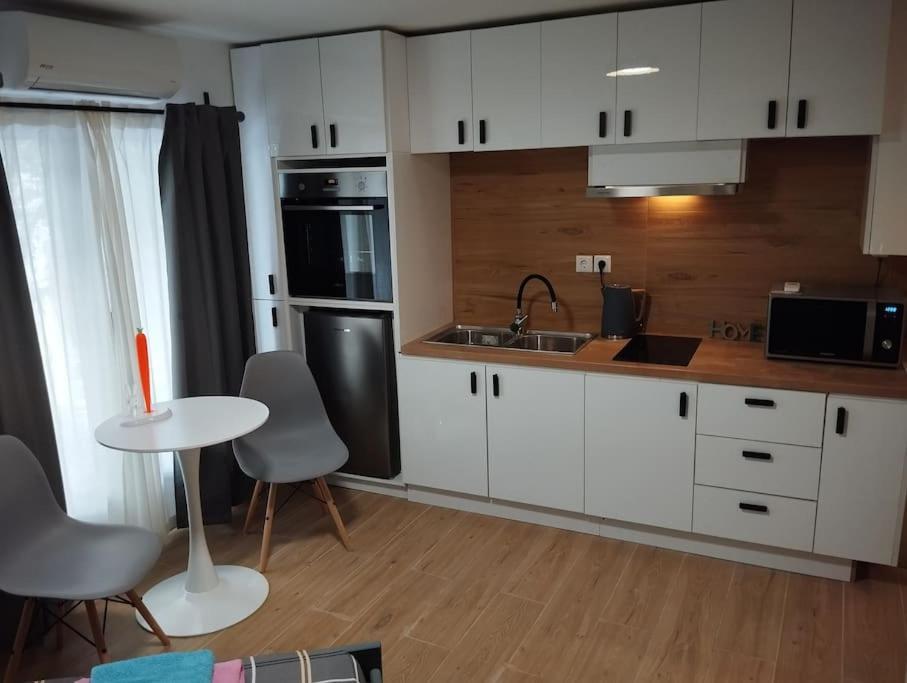 Nektar Cosy Apartment In City Centre 雅典 外观 照片